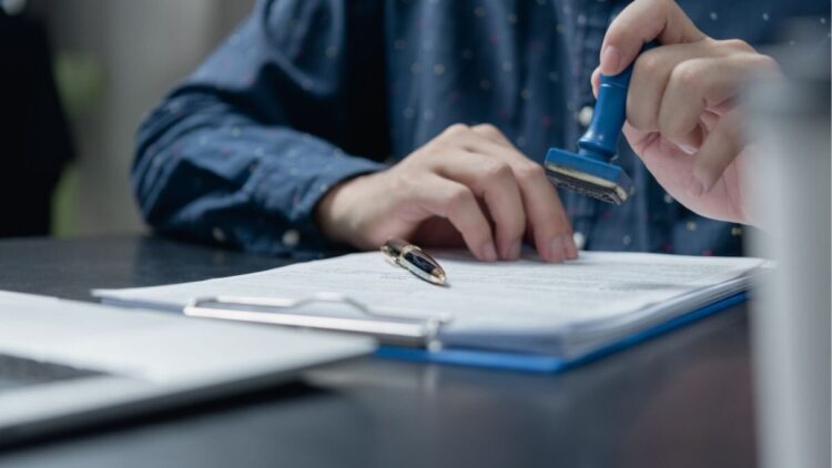 When Do You Need a Mold Certification Refresher Course?